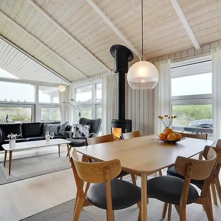 Fejzo - 700m To The Fjord By Interhome Bjerregård
