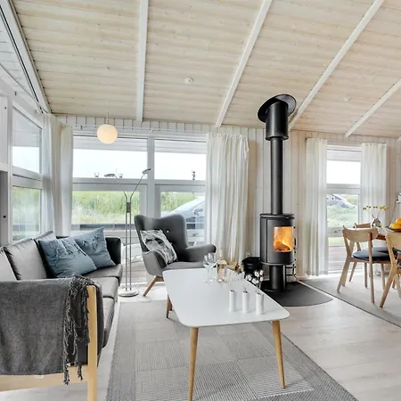 Fejzo - 700m To The Fjord By Interhome Feriehus *