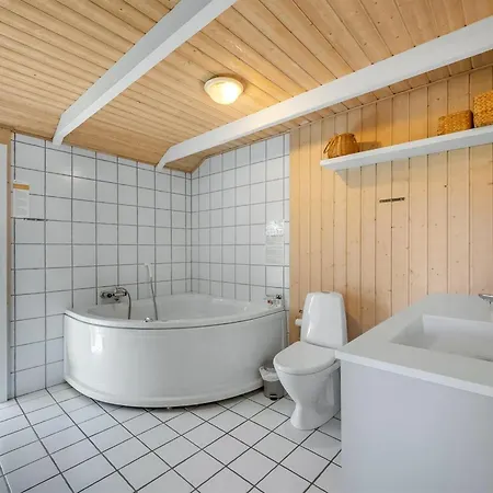 Fejzo - 700m To The Fjord By Interhome Feriehus *